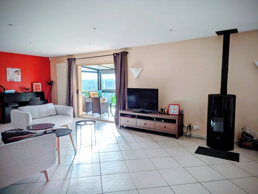 Maison 11 pièces de 330 m2 à Cholet