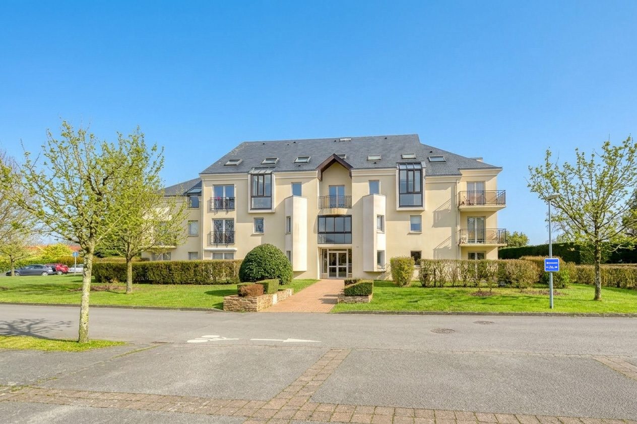 Adam, charmant Duplex Lumineux et Spacieux